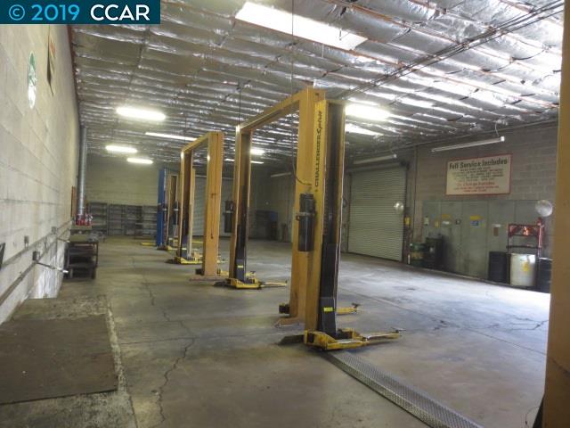 411 18th St, ANTIOCH, California 94509, ,Comm Industrial For Lease,For Rent,18th St,40944187