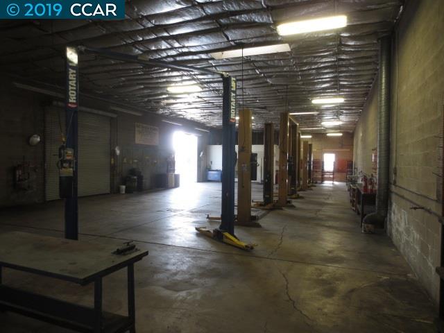 411 18th St, ANTIOCH, California 94509, ,Comm Industrial For Lease,For Rent,18th St,40944187