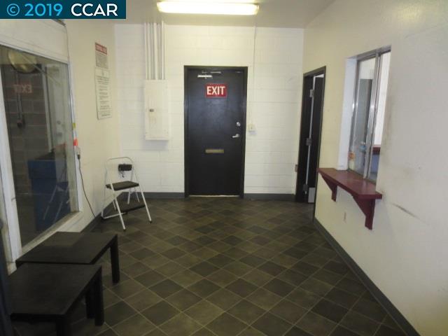 411 18th St, ANTIOCH, California 94509, ,Comm Industrial For Lease,For Rent,18th St,40944187