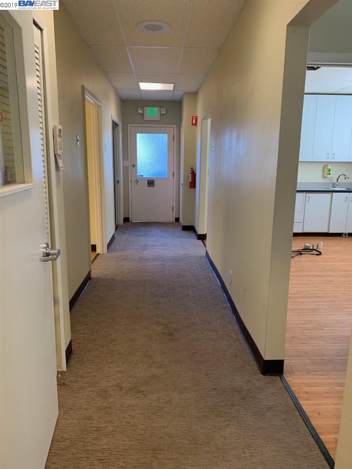 20600 Lake Chabot Rd, CASTRO VALLEY, California 94546-5931, ,Comm Industrial For Lease,For Rent,Lake Chabot Rd,40915194