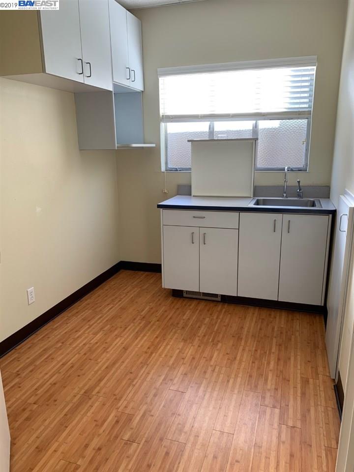 20600 Lake Chabot Rd, CASTRO VALLEY, California 94546-5931, ,Comm Industrial For Lease,For Rent,Lake Chabot Rd,40915194