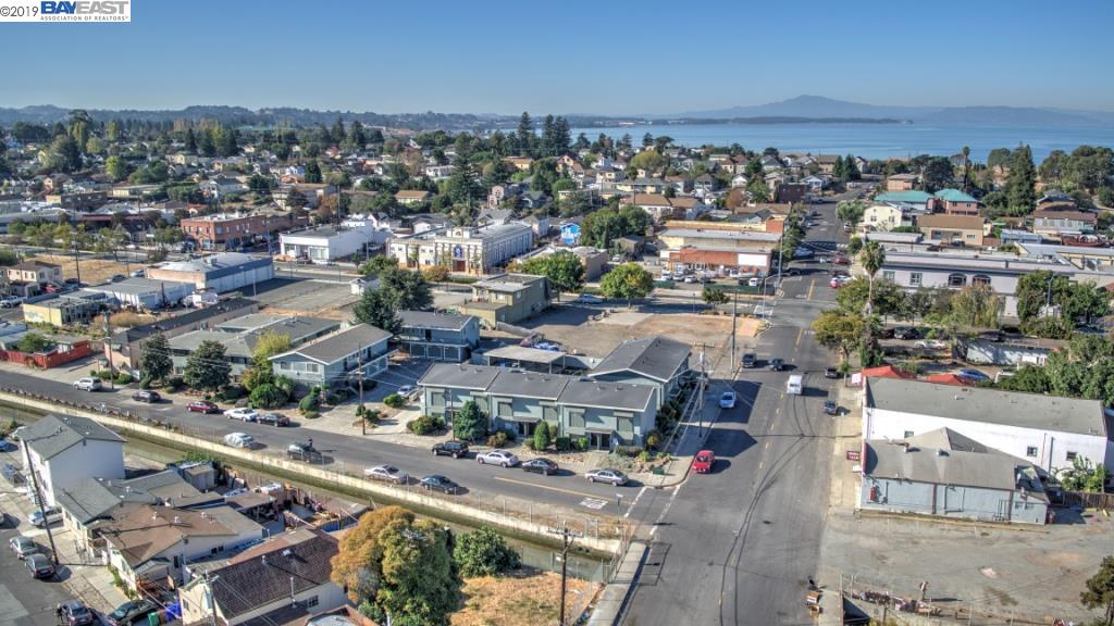 152 John St, RODEO, California 94572, ,Comm Ri Multi-units 5+,For Sale,John St,40888576