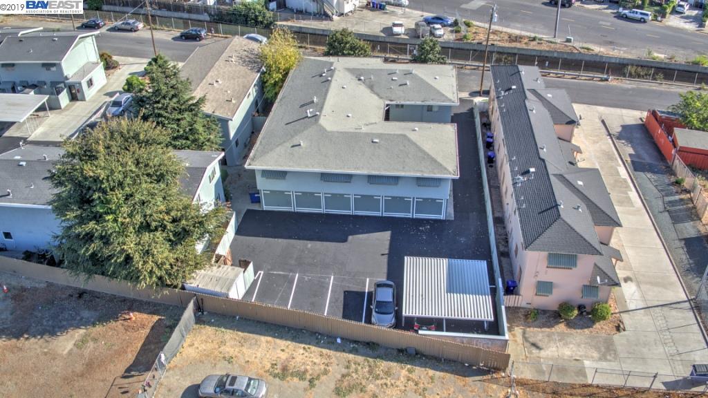 152 John St, RODEO, California 94572, ,Comm Ri Multi-units 5+,For Sale,John St,40888576