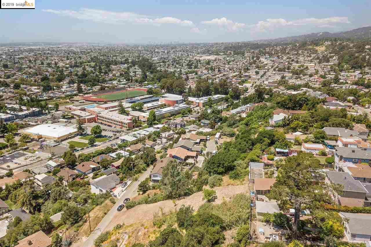 8814 Burr St, OAKLAND, California 94621, ,Lots And Land,For Sale,Burr St,40905578