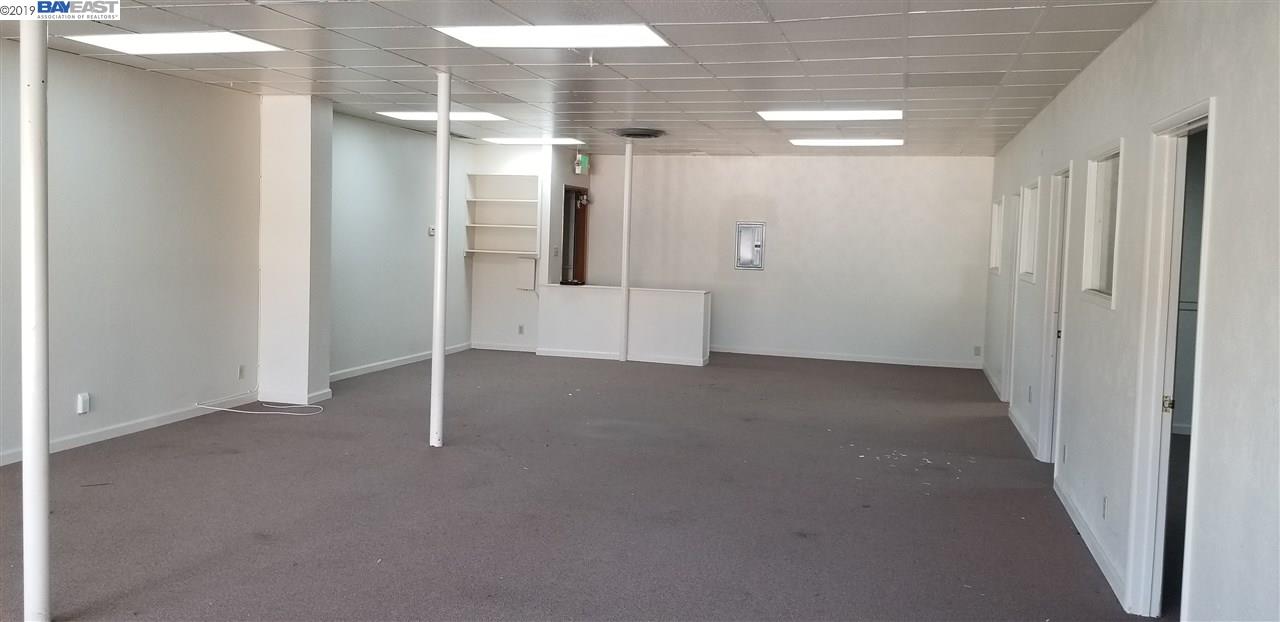 22710 Foothill Blvd., Suite 2, HAYWARD, California 94541, ,Comm Industrial For Lease,For Rent,Foothill Blvd., Suite 2,40944247