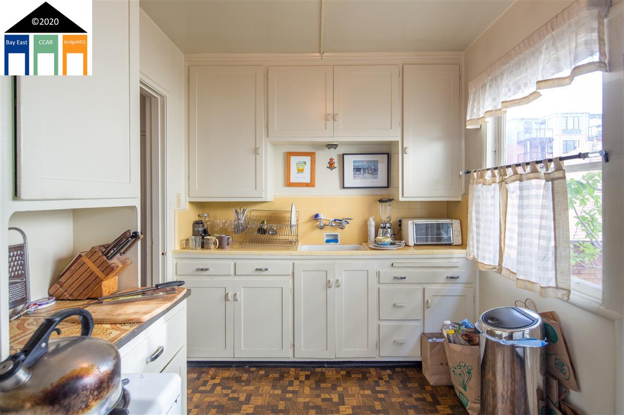 2421 Webster Street, BERKELEY, California 94705, ,Comm Ri Multi-units 5+,For Sale,Webster Street,40893079