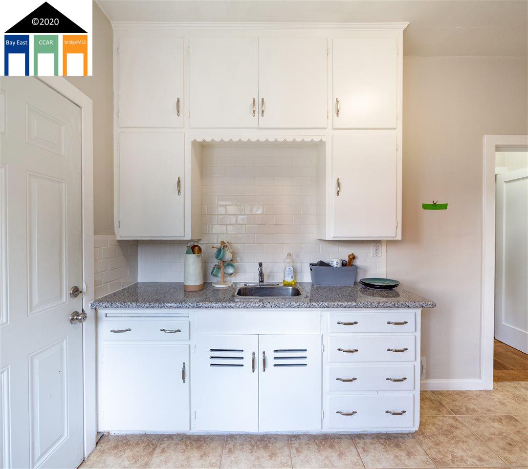 2421 Webster Street, BERKELEY, California 94705, ,Comm Ri Multi-units 5+,For Sale,Webster Street,40893079