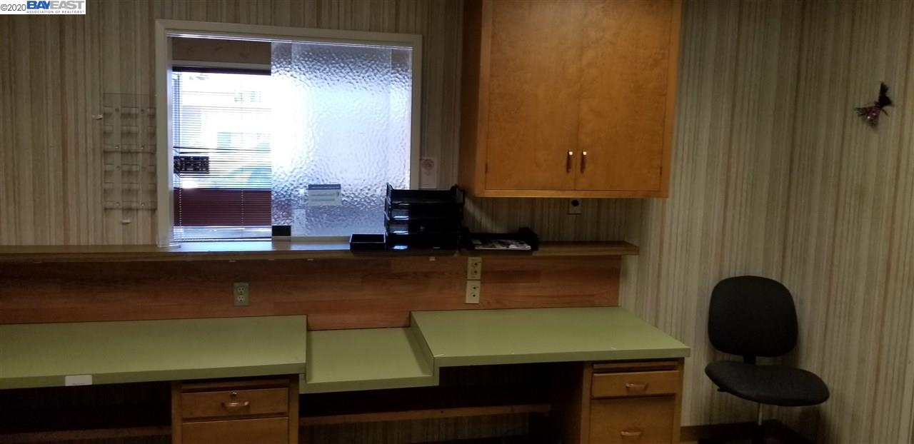 21297 Foothill Blvd., Suite 101, HAYWARD, California 94541, ,Comm Industrial For Lease,For Rent,Foothill Blvd., Suite 101,40917977