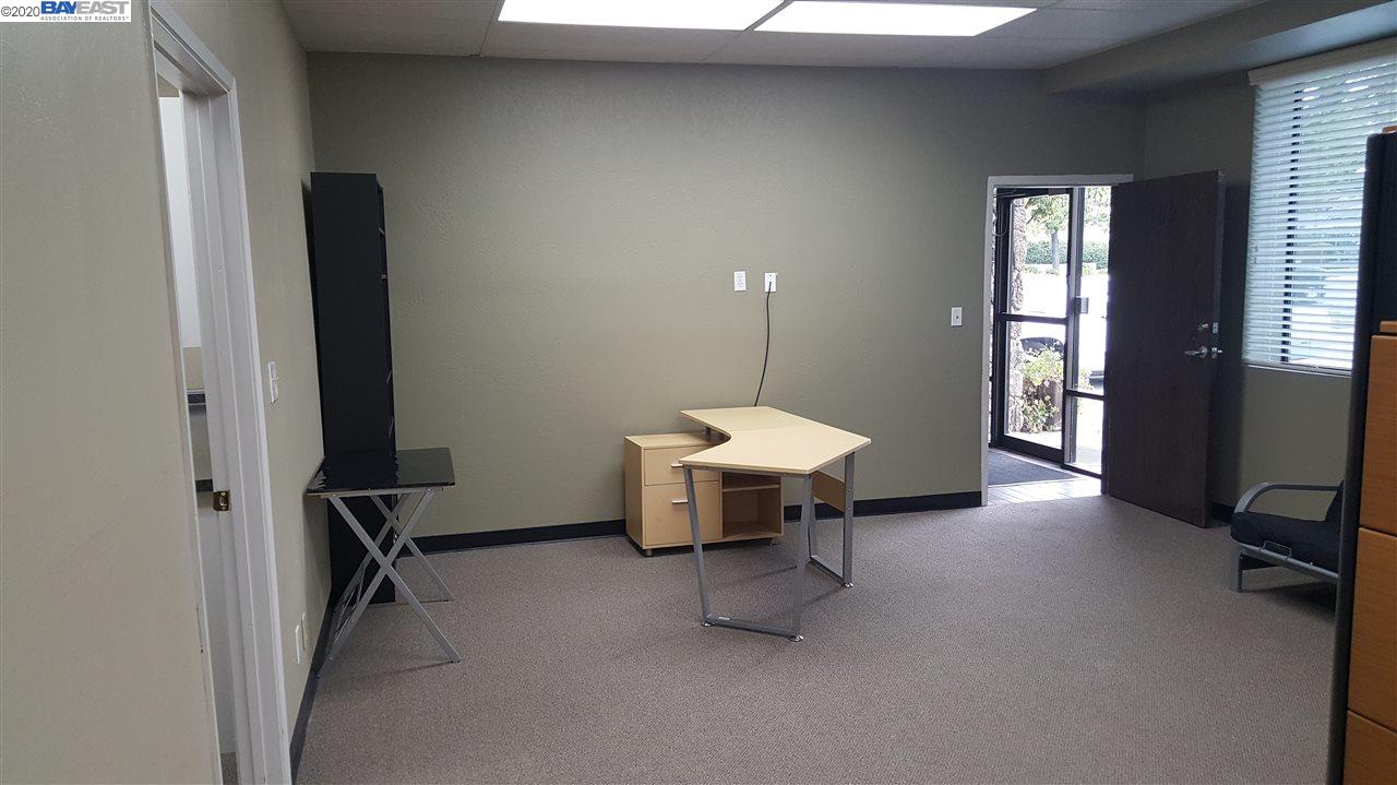 4047 1St St 102, LIVERMORE, California 94551, ,Comm Industrial For Lease,For Rent,1St St 102,40944277