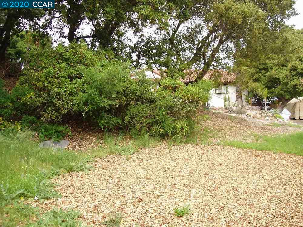 6070 SKYLINE DR, EL SOBRANTE, California 94803, ,Lots And Land,For Sale,SKYLINE DR,40910448