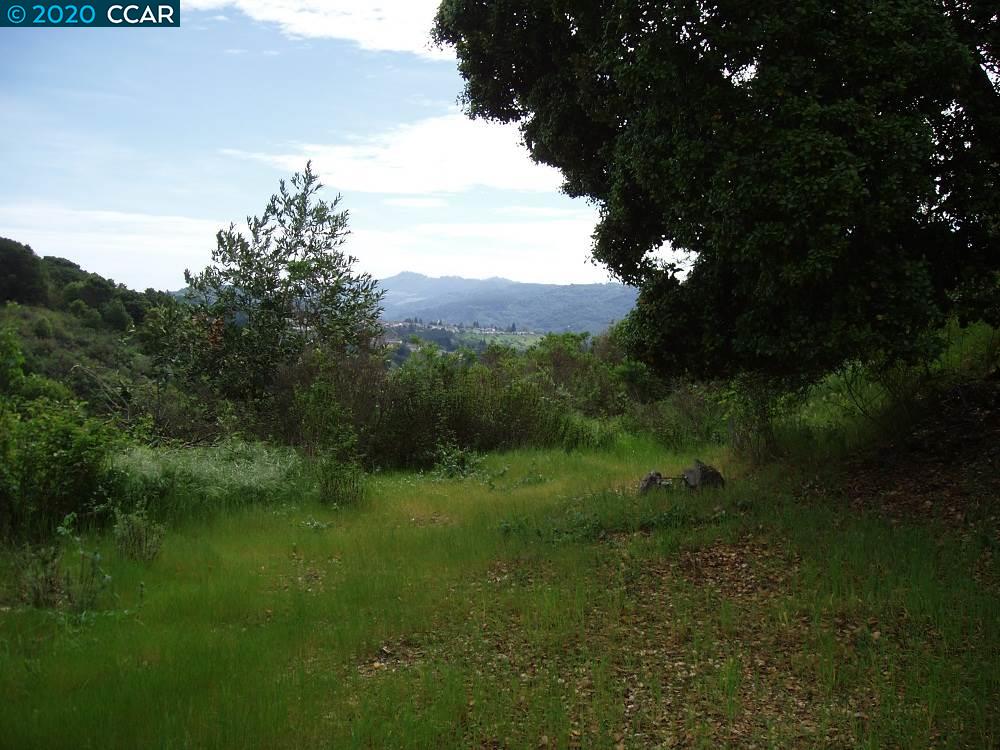 6070 SKYLINE DR, EL SOBRANTE, California 94803, ,Lots And Land,For Sale,SKYLINE DR,40910448