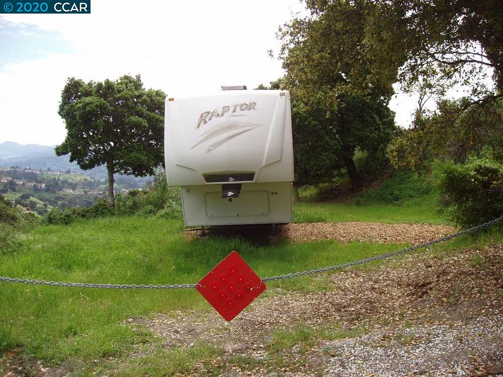 6070 SKYLINE DR, EL SOBRANTE, California 94803, ,Lots And Land,For Sale,SKYLINE DR,40910448