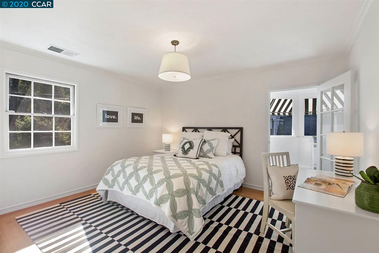 48 Charles Hill Rd