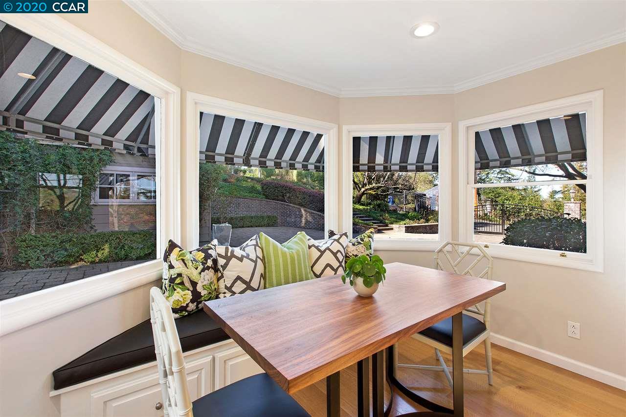 48 Charles Hill Rd