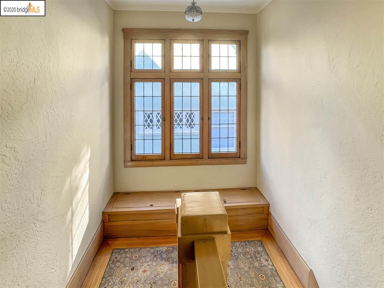 386 Staten Ave, OAKLAND, California 94610, ,Comm Ri Multi-units 5+,For Sale,Staten Ave,40896128