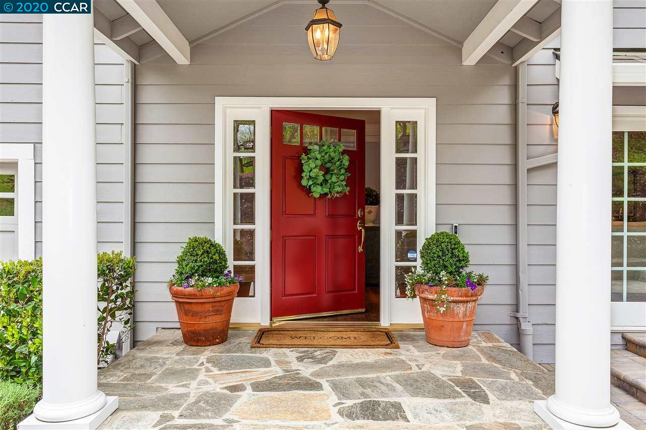 20 Ellen Ct