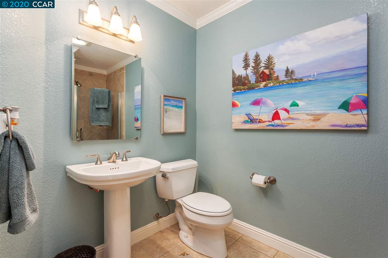 20 Ellen Ct