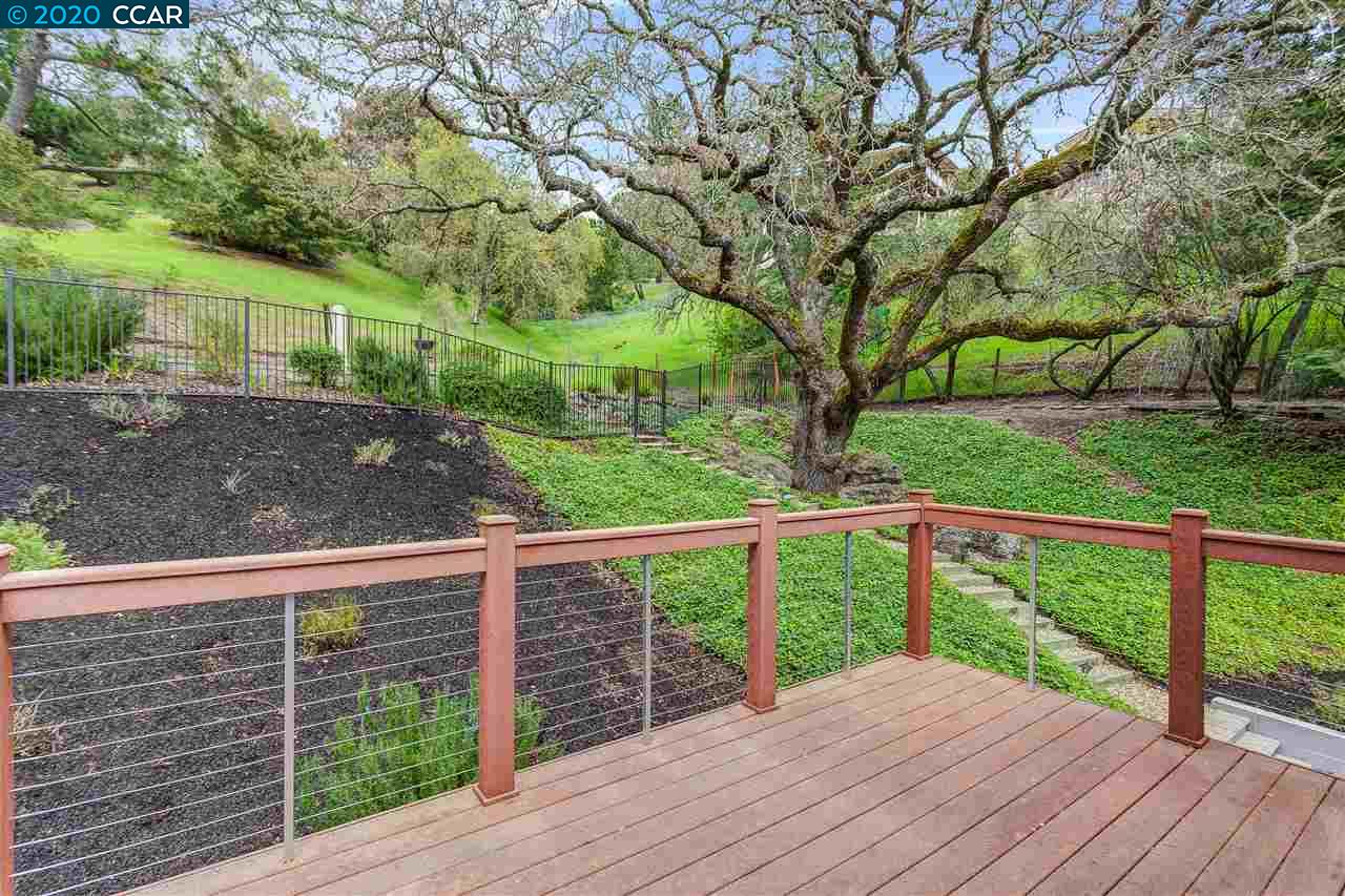 20 Ellen Ct