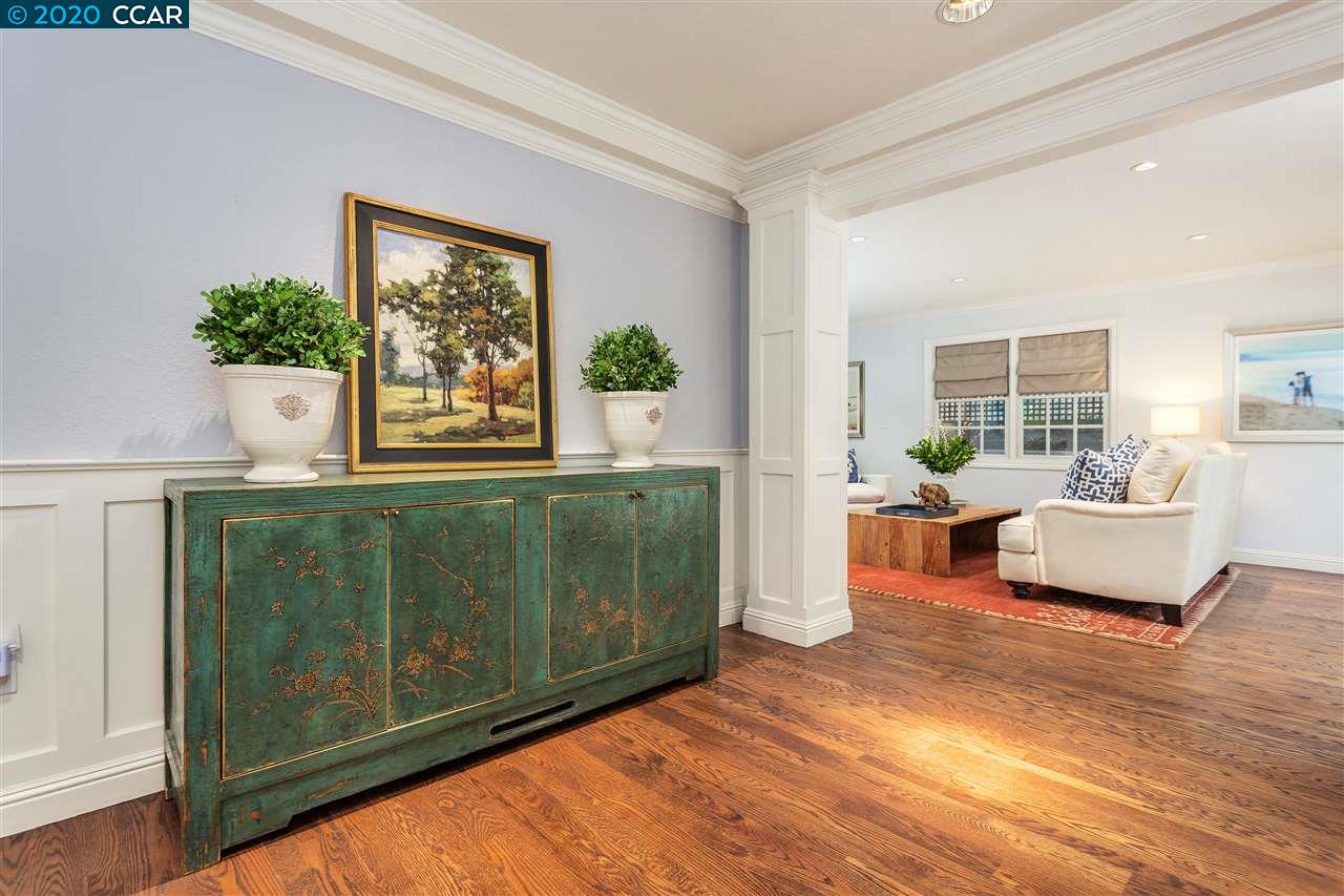 20 Ellen Ct