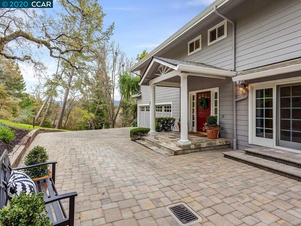 20 Ellen Ct