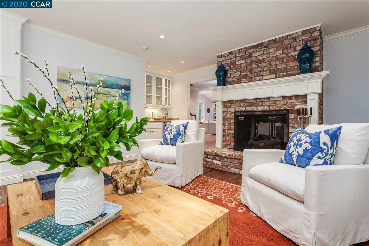 20 Ellen Ct
