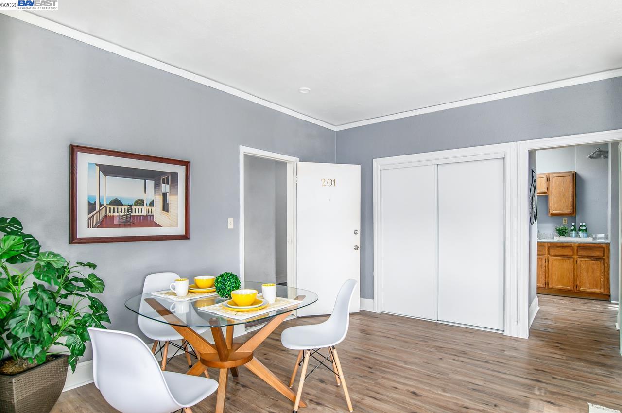 5800 Walnut Street, OAKLAND, California 94605, ,Comm Ri Multi-units 5+,For Sale,Walnut Street,40899244