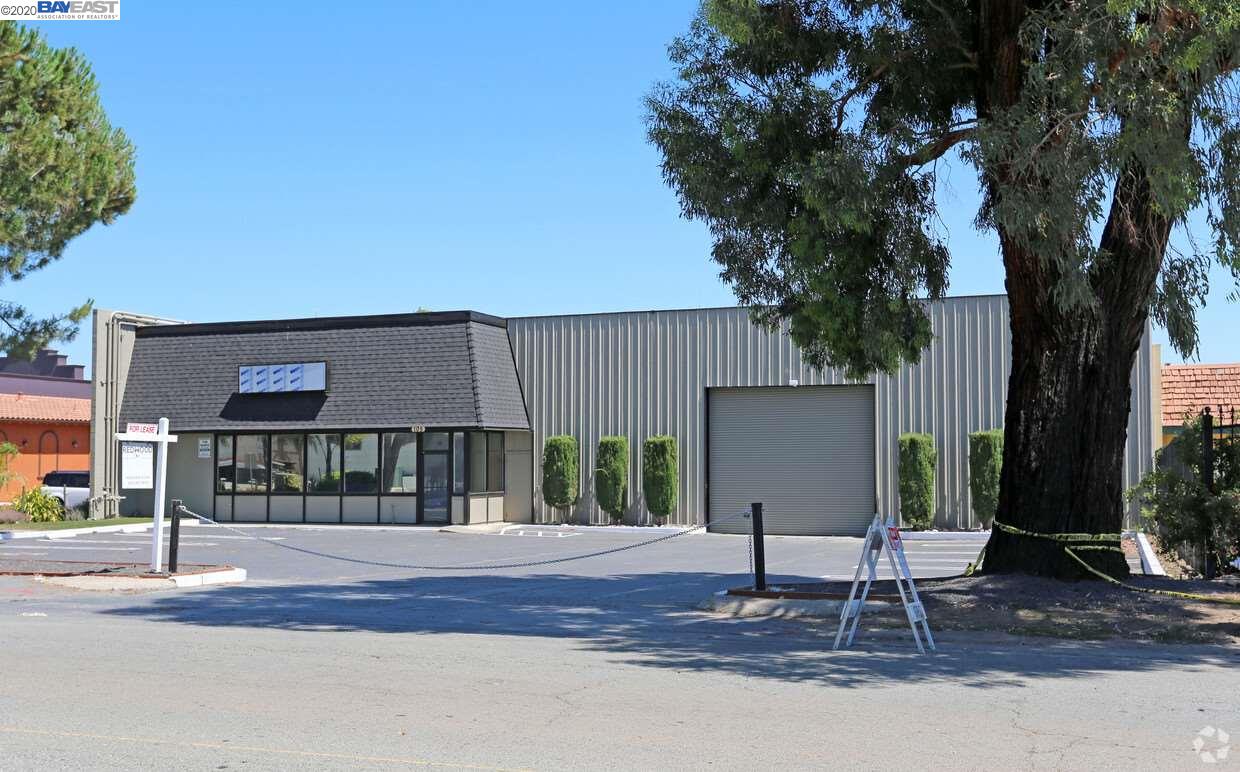 105 Bliss Ave, PITTSBURG, California 94565, ,Comm Industrial For Lease,For Rent,Bliss Ave,40944337