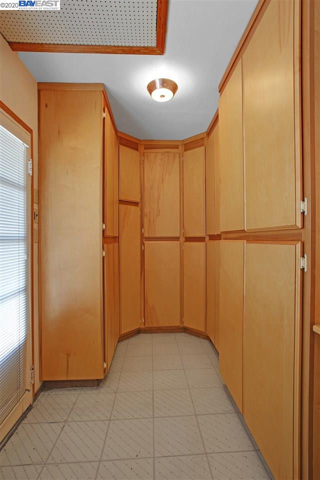 19134 Standish Ave, HAYWARD, California 94541, ,Comm Ri Multi-units 5+,For Sale,Standish Ave,40903025