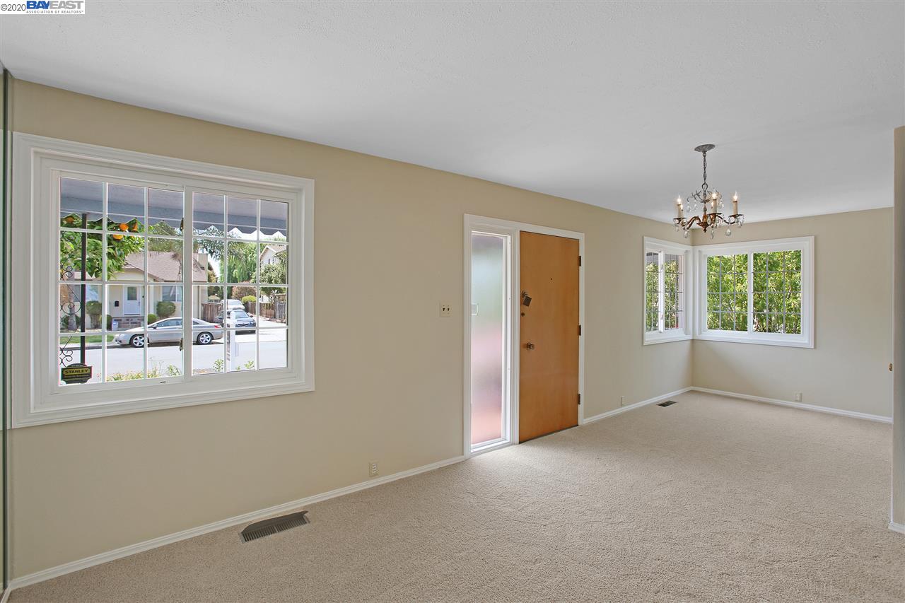 19134 Standish Ave, HAYWARD, California 94541, ,Comm Ri Multi-units 5+,For Sale,Standish Ave,40903025