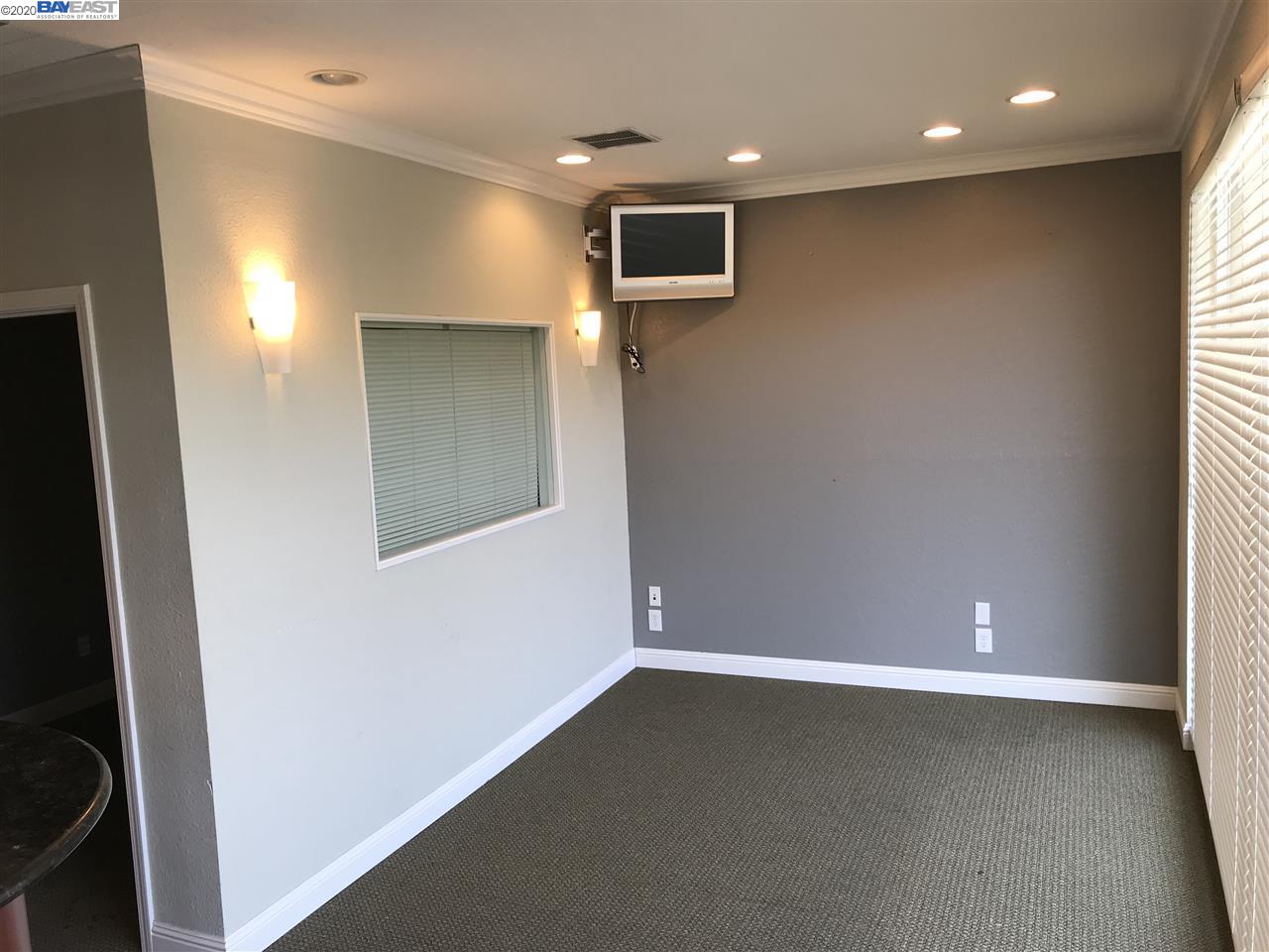 81 Jackson St, HAYWARD, California 94544, ,Comm Industrial For Lease,For Rent,Jackson St,40944397