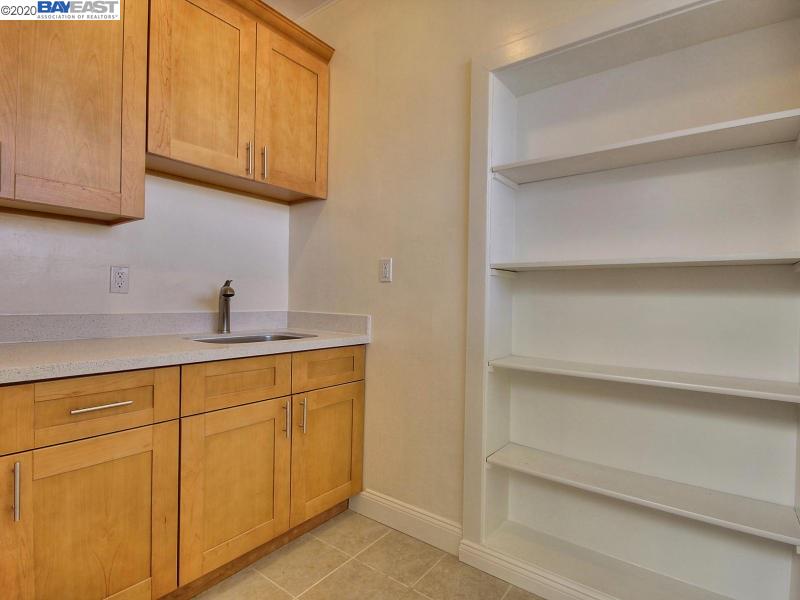 4651 Mission, SAN FRANCISCO, California 94112, ,Comm Ri Multi-units 5+,For Sale,Mission,40905119
