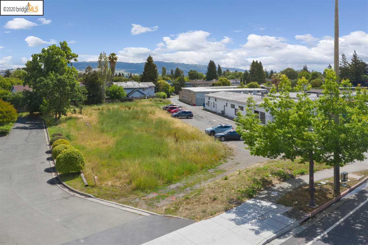 7860 Old Redwood Hwy, COTATI, California 94931-5106, ,Lots And Land,For Sale,Old Redwood Hwy,40912582