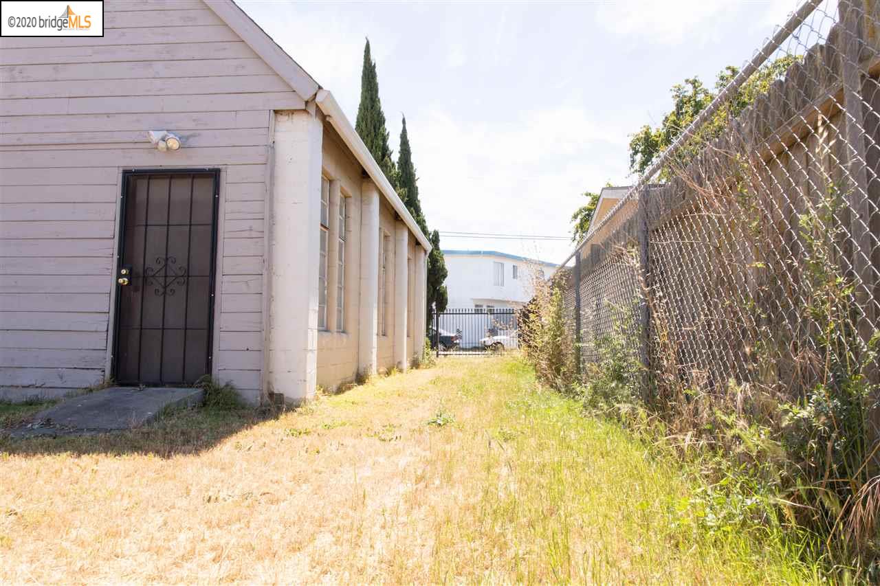 675 Douglas Ave, OAKLAND, California 94603, ,Comm Industrial For Sale,For Sale,Douglas Ave,40911832