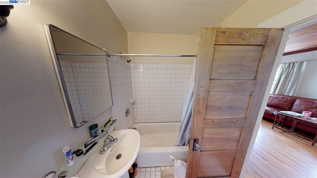 1009 Union St, ALAMEDA, California 94501, ,Comm Ri Multi-units 5+,For Sale,Union St,40906899