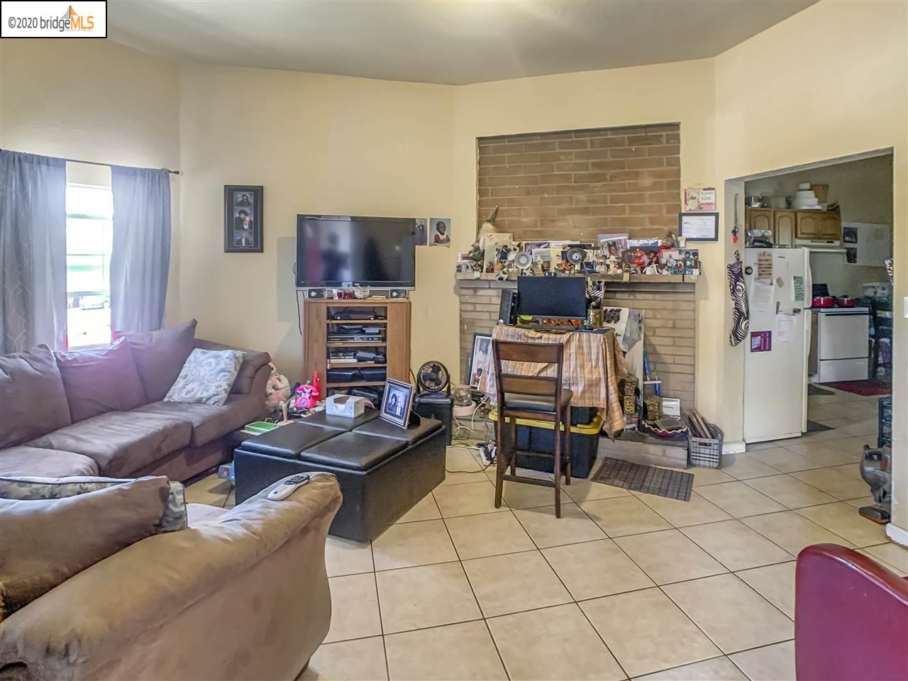 826 20Th St, OAKLAND, California 94607, ,Comm Ri Multi-units 5+,For Sale,20Th St,40908172