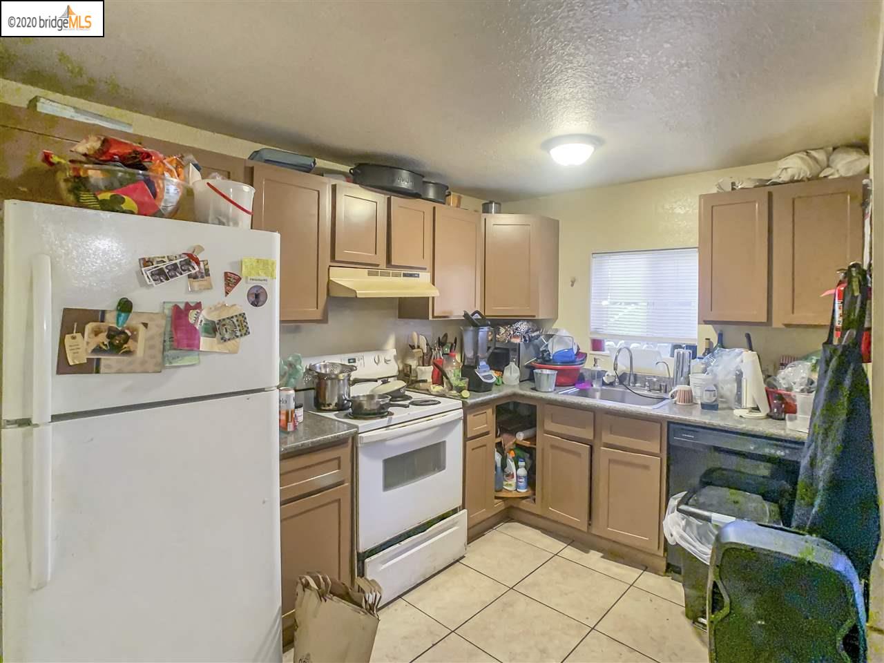 826 20Th St, OAKLAND, California 94607, ,Comm Ri Multi-units 5+,For Sale,20Th St,40908172
