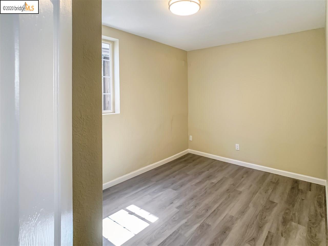 826 20Th St, OAKLAND, California 94607, ,Comm Ri Multi-units 5+,For Sale,20Th St,40908172