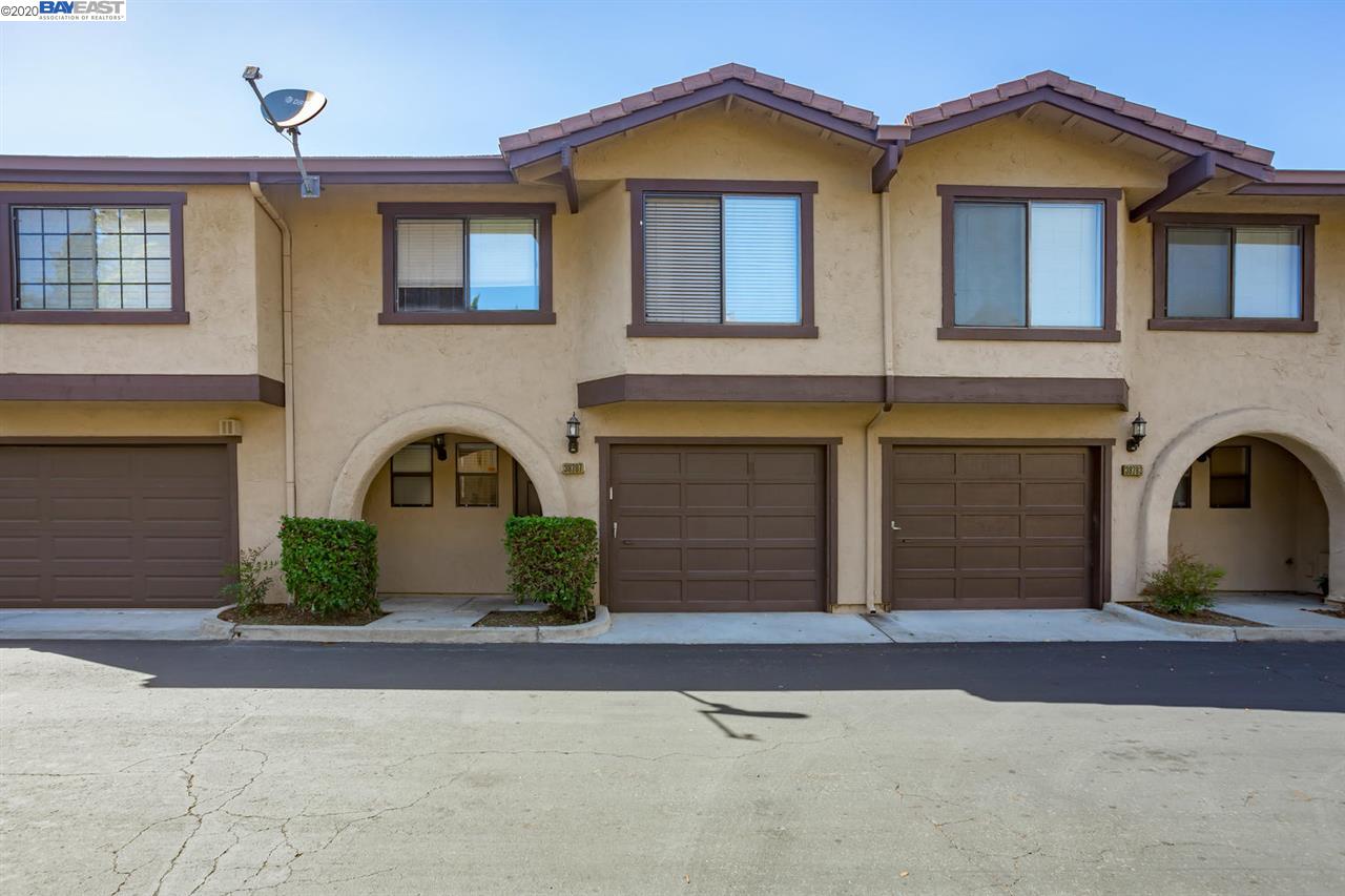Condominium For Sale Fremont