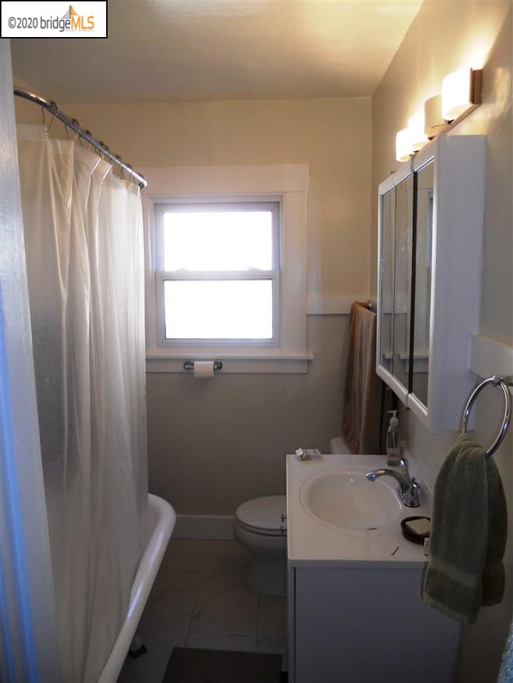 636 58th st, OAKLAND, California 94609, ,Comm Ri Multi-units 5+,For Sale,58th st,40909083