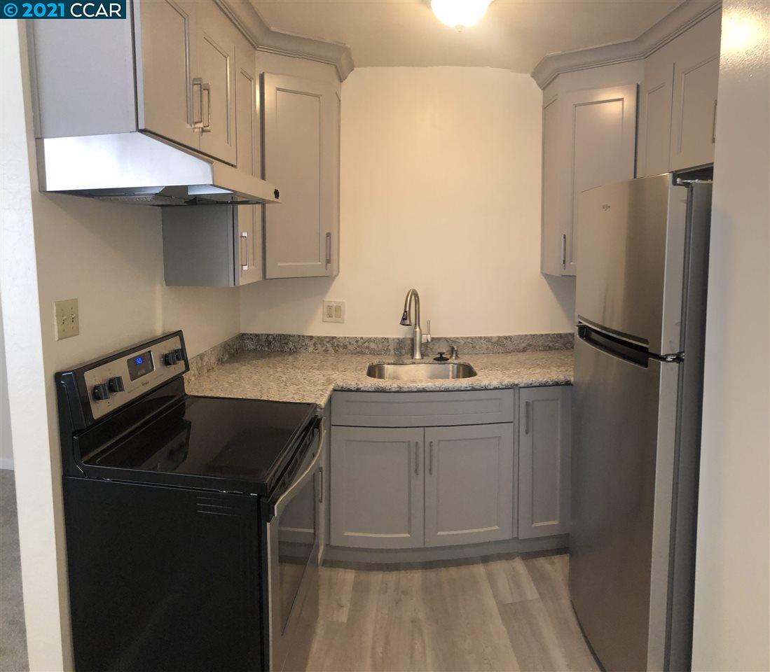 520 Clayton St, SAN FRANCISCO, California 94117, ,Comm Ri Multi-units 5+,For Sale,Clayton St,40910104