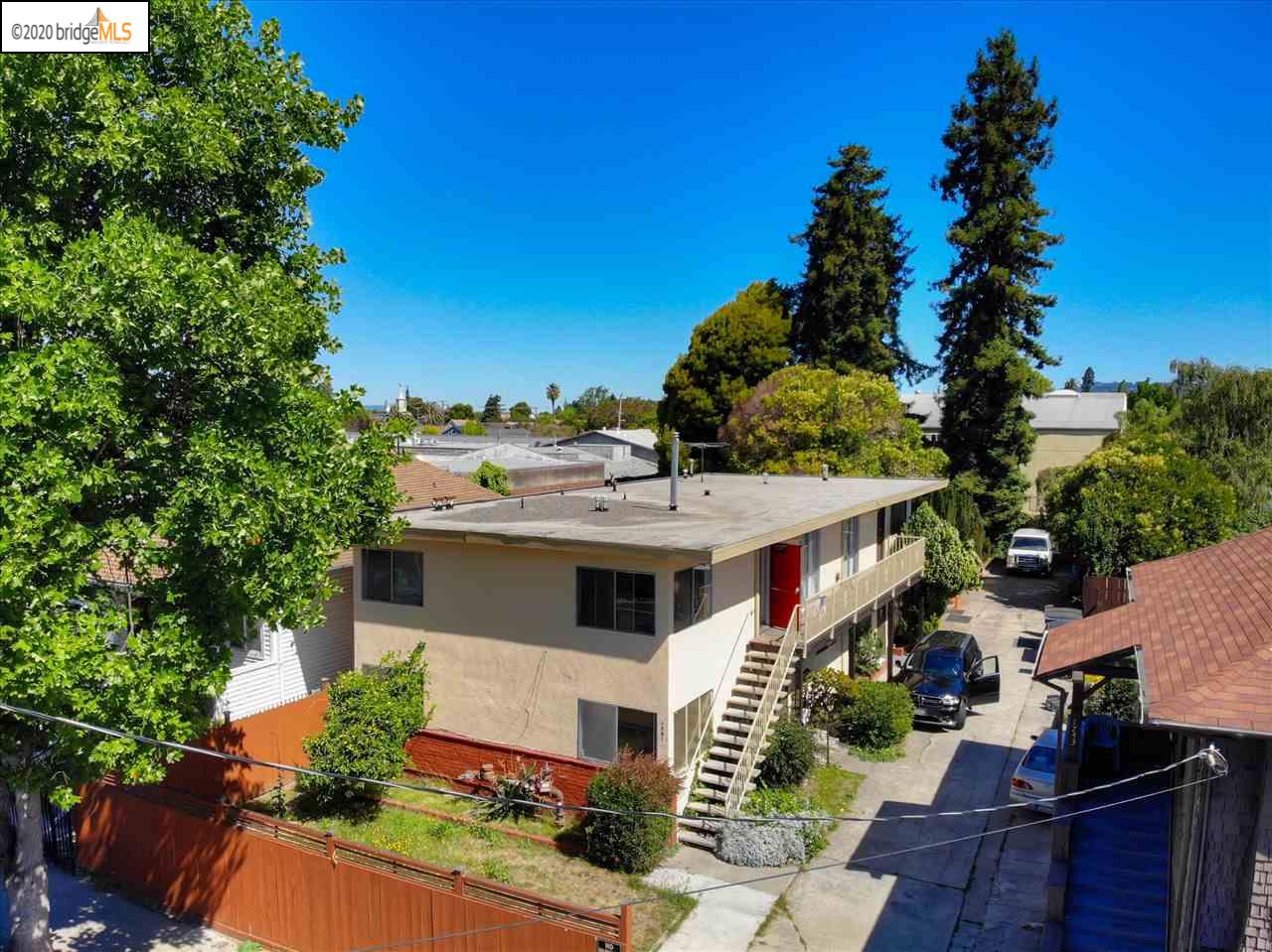 1743 Russell St, BERKELEY, California 94703, ,Comm Ri Multi-units 5+,For Sale,Russell St,40910119