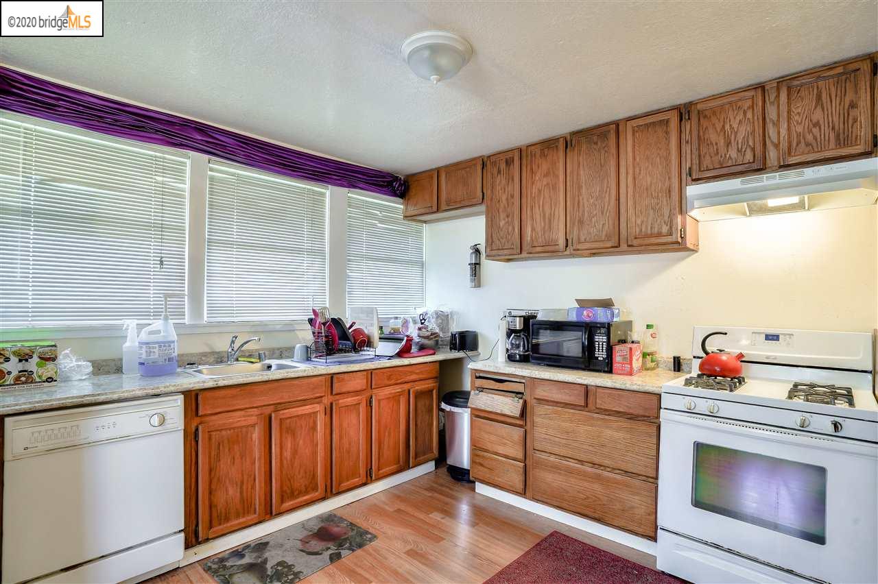 1743 Russell St, BERKELEY, California 94703, ,Comm Ri Multi-units 5+,For Sale,Russell St,40910119