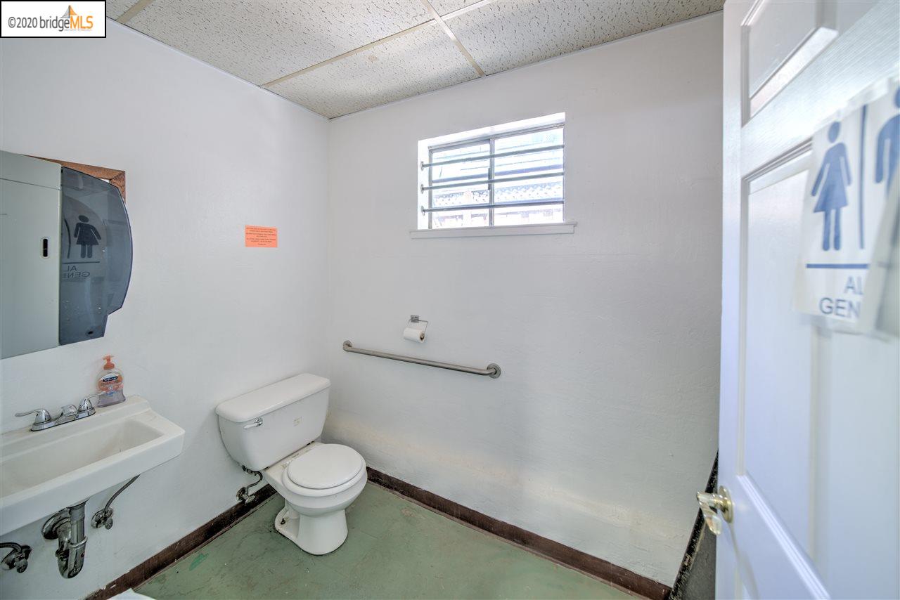 6126 Telegraph Ave, OAKLAND, California 94609, ,Comm Ri Multi-units 5+,For Sale,Telegraph Ave,40910449