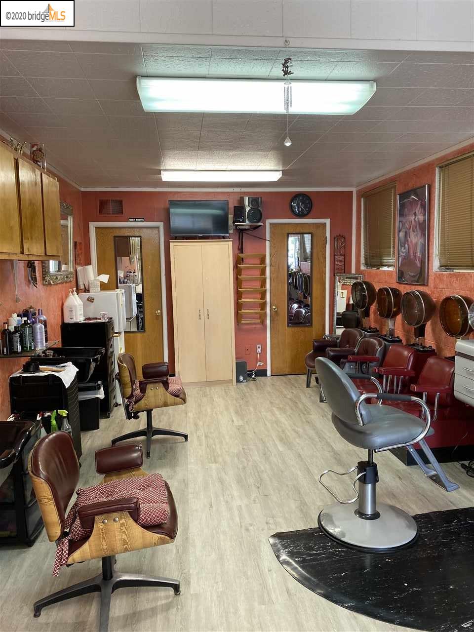 3947 High St, OAKLAND, California 94619, ,Comm Ri Multi-units 5+,For Sale,High St,40912254