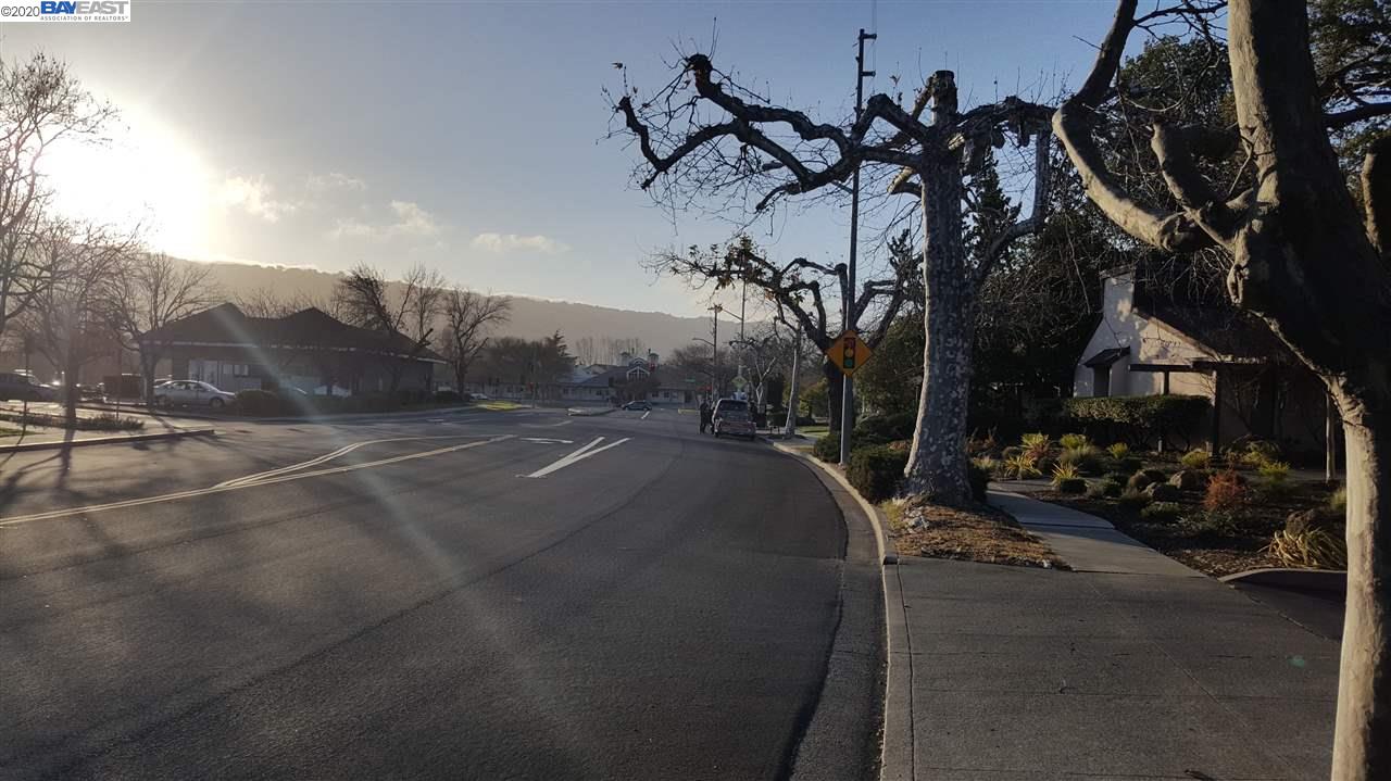 60 Mission Dr C, PLEASANTON, California 94566, ,Comm Industrial For Lease,For Rent,Mission Dr C,40944517