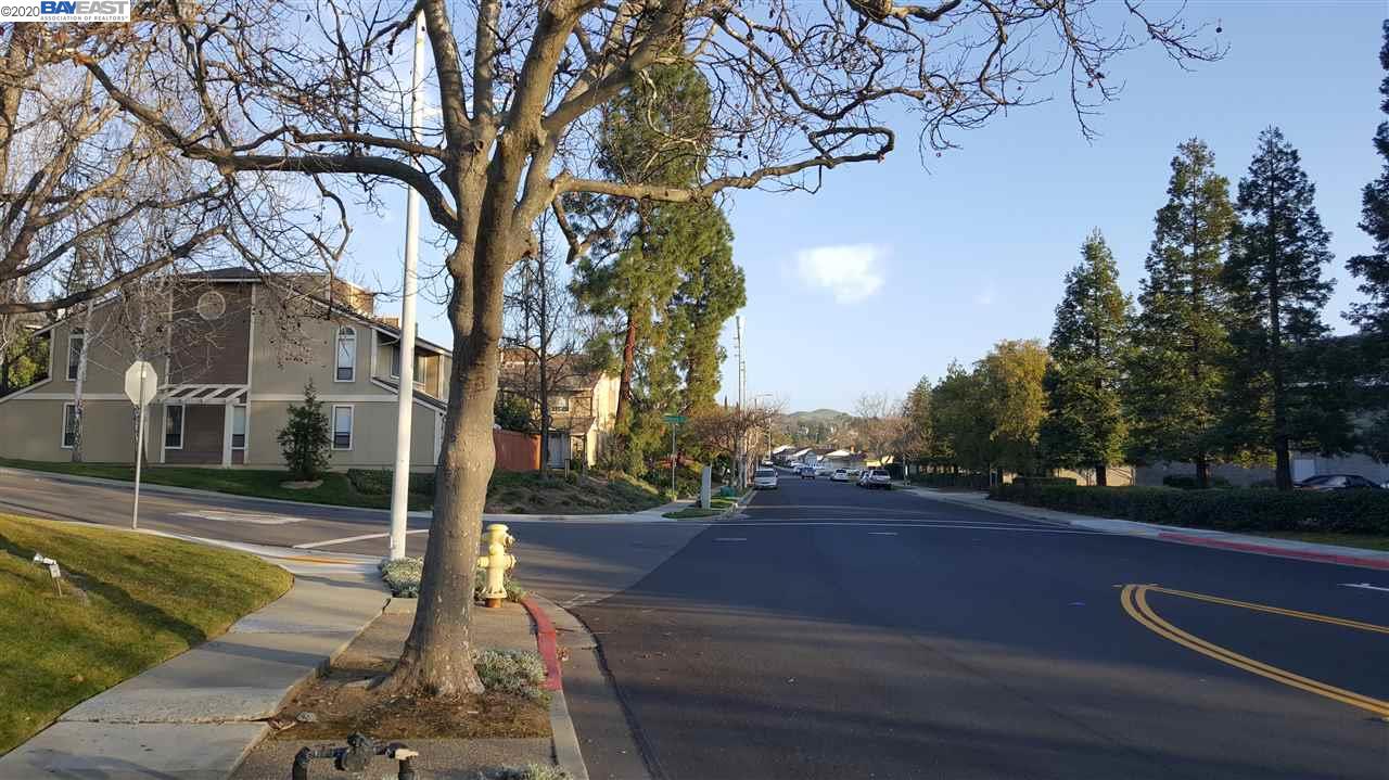 60 Mission Dr C, PLEASANTON, California 94566, ,Comm Industrial For Lease,For Rent,Mission Dr C,40944517