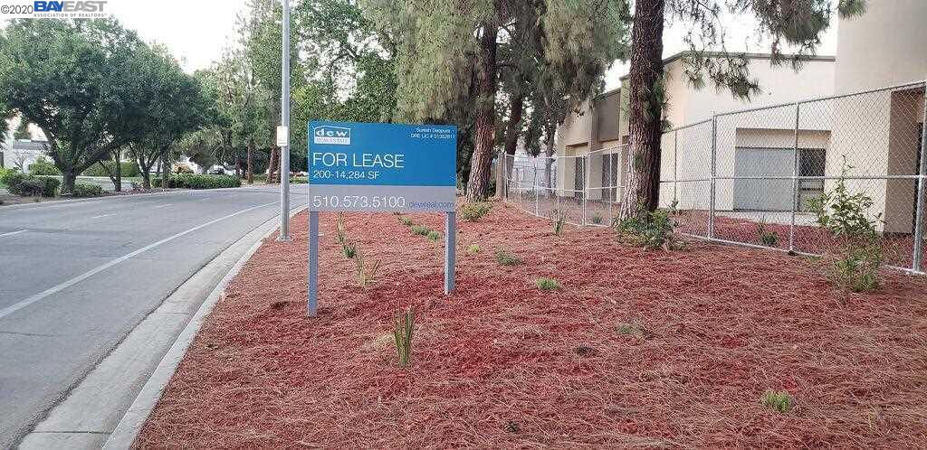 2002 Gateway Blvd, FRESNO, California 93727-1606, ,Comm Industrial For Lease,For Rent,Gateway Blvd,40929974