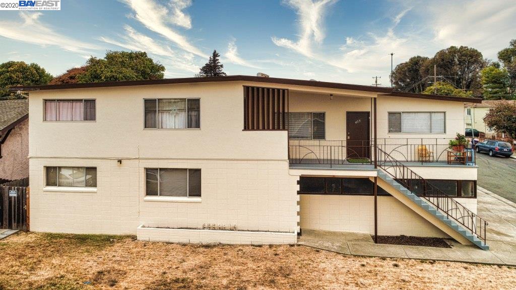 401 44th, RICHMOND, California 94805, ,Comm Ri Multi-units 5+,For Sale,44th,40921402
