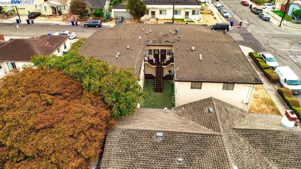 401 44th, RICHMOND, California 94805, ,Comm Ri Multi-units 5+,For Sale,44th,40921402