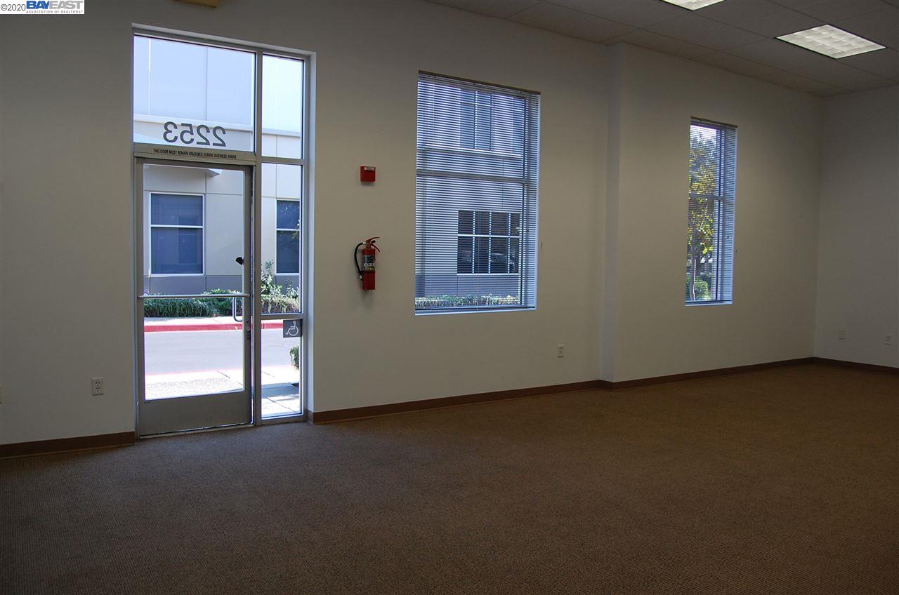 2253 Harbor Bay Pkwy, ALAMEDA, California 94502, ,Comm Industrial For Sale,For Sale,Harbor Bay Pkwy,40924236